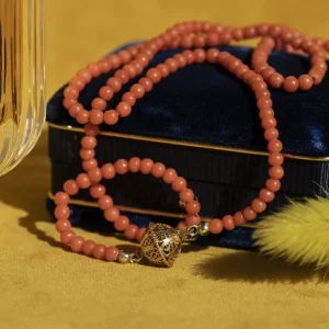Clearance Bloedkoraal collier met gouden sluiting 14 krt Kettingen Met Edelsteen