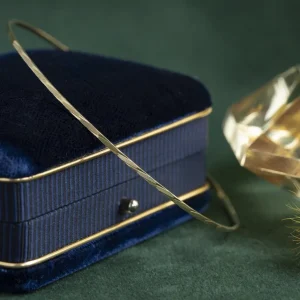 Hot Gouden bewerkte rinkelarmband 14 krt Bangles