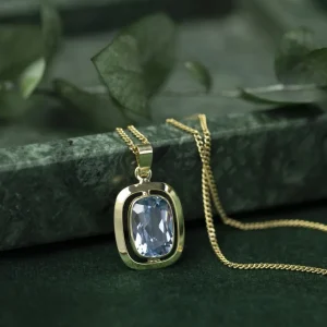 Sale Gouden hanger met spinel 14 krt Gouden Hanger Met Edelsteen