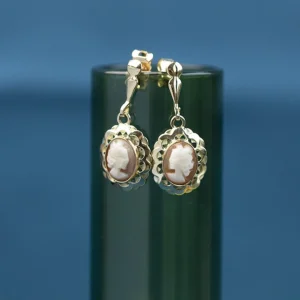 Discount Gouden oorhangers met camee 14 krt Oorbellen Met Edelsteen