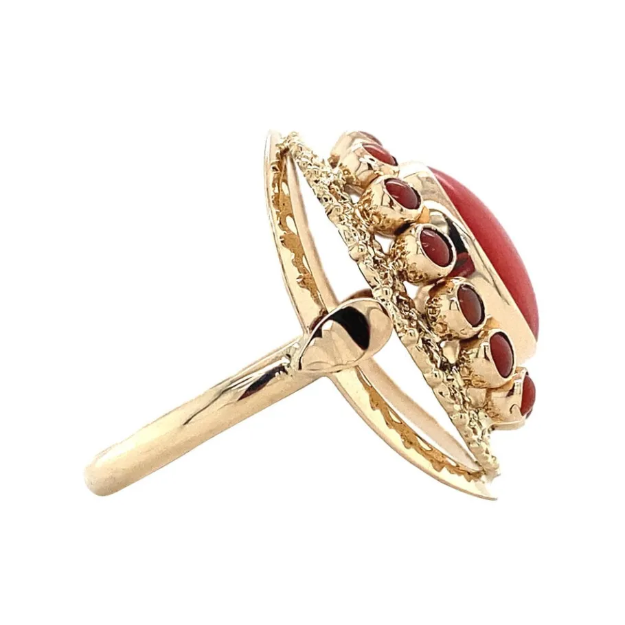gouden_ring_met_bloedkora_3-26.webp Hot Gouden ring met bloedkoraal 14 krt Entourage Ring | Ringen Met Edelsteen