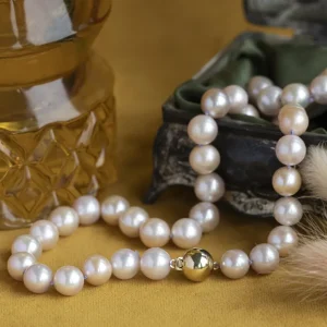 Outlet Parel collier met gouden bolsluiting 14 krt Kettingen Met Edelsteen