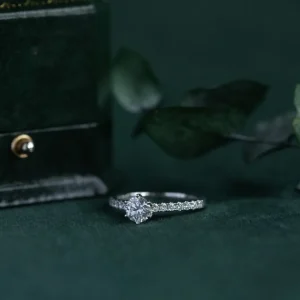 Hot Witgouden ring met diamant 18 krt Diamanten Ringen